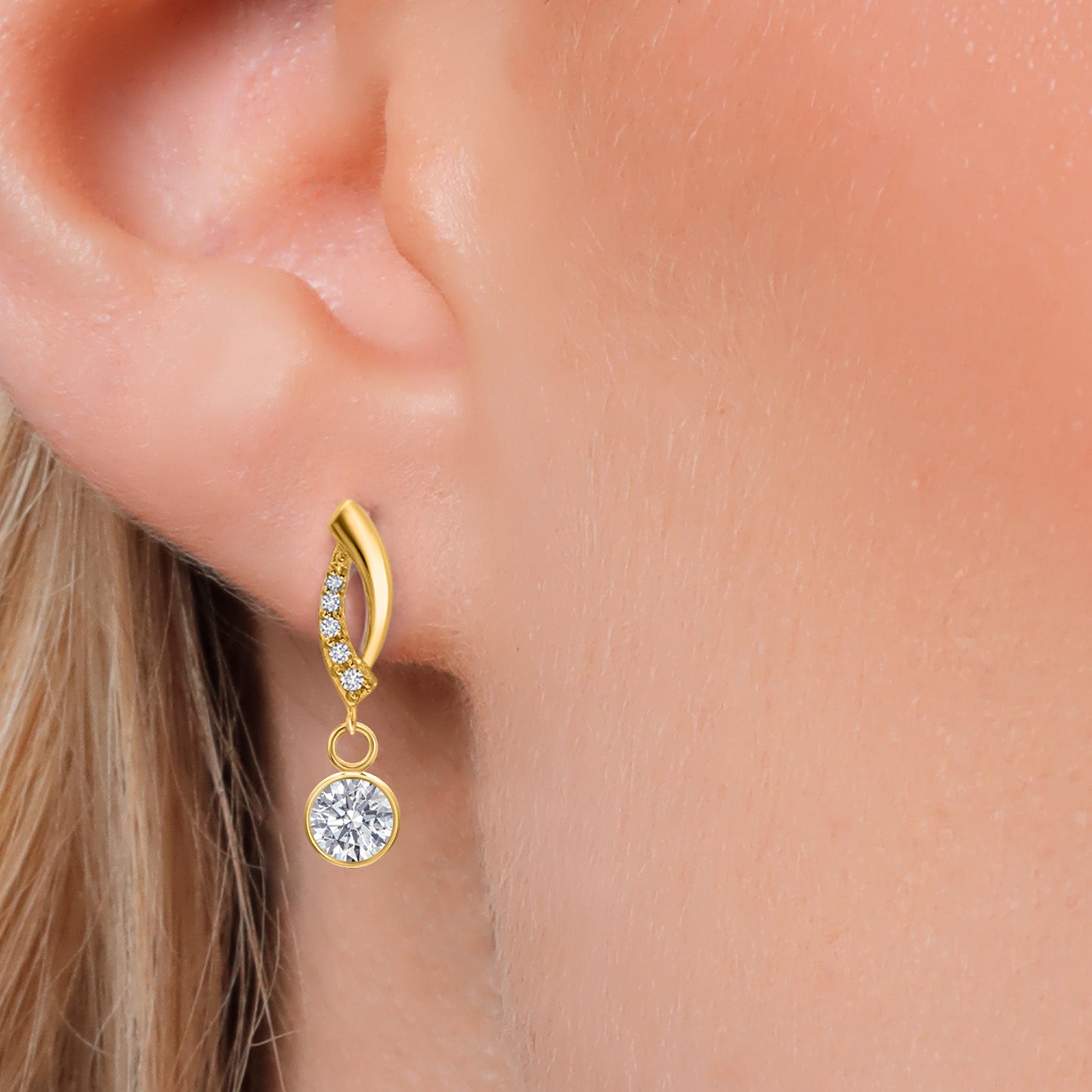 E - F_Earrings in 14K Yellow Gold