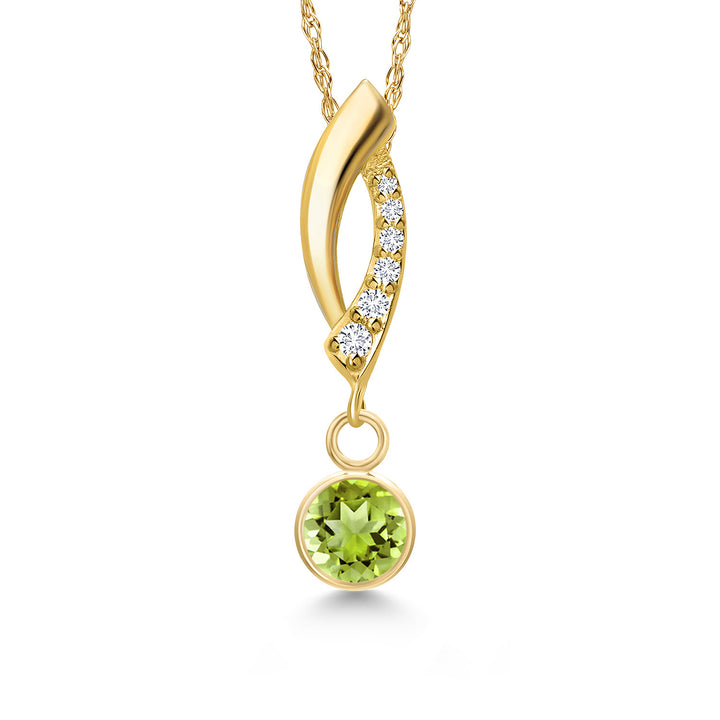 Peridot - August_Pendant in 14K Yellow Gold