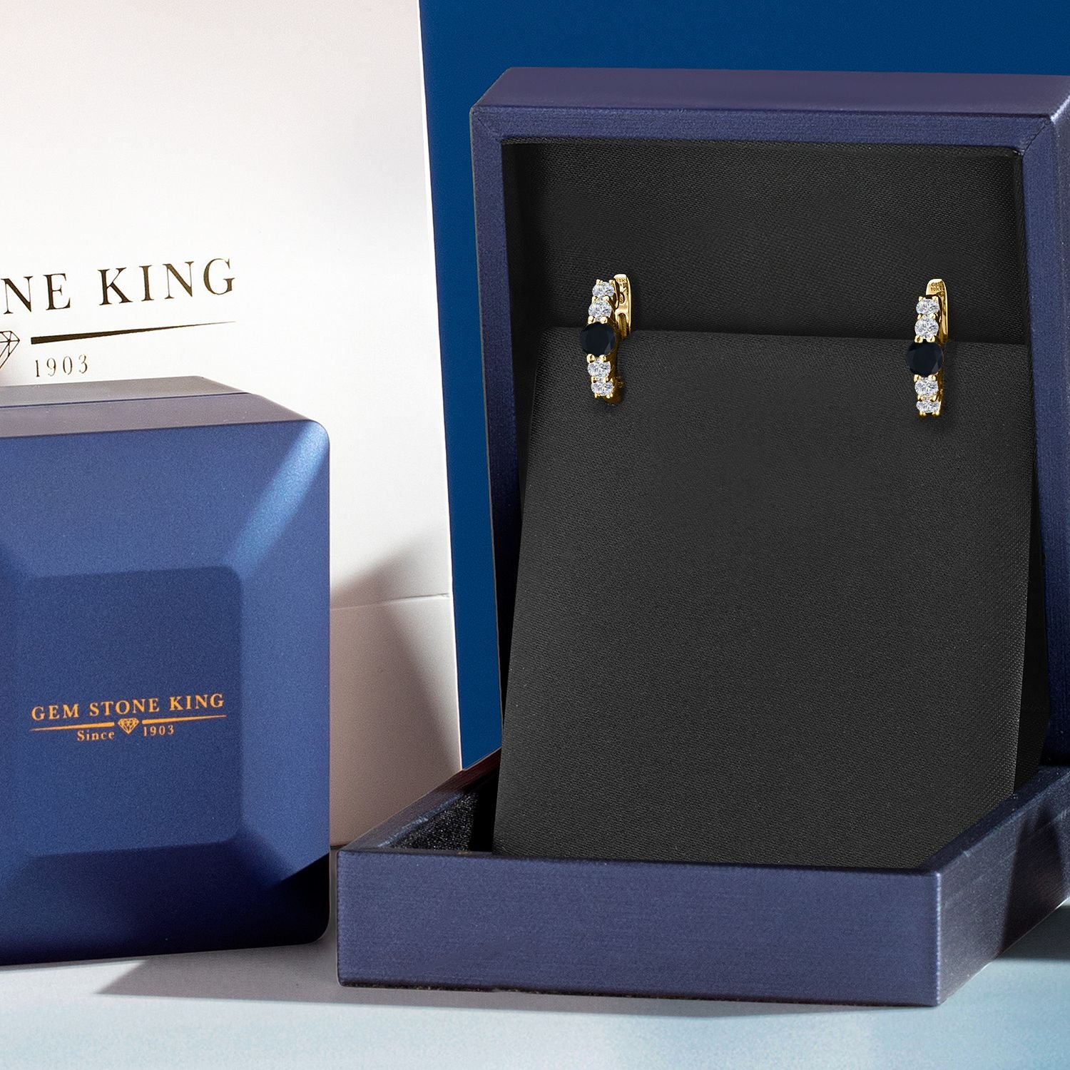 Earrings in 10K Yellow Gold
