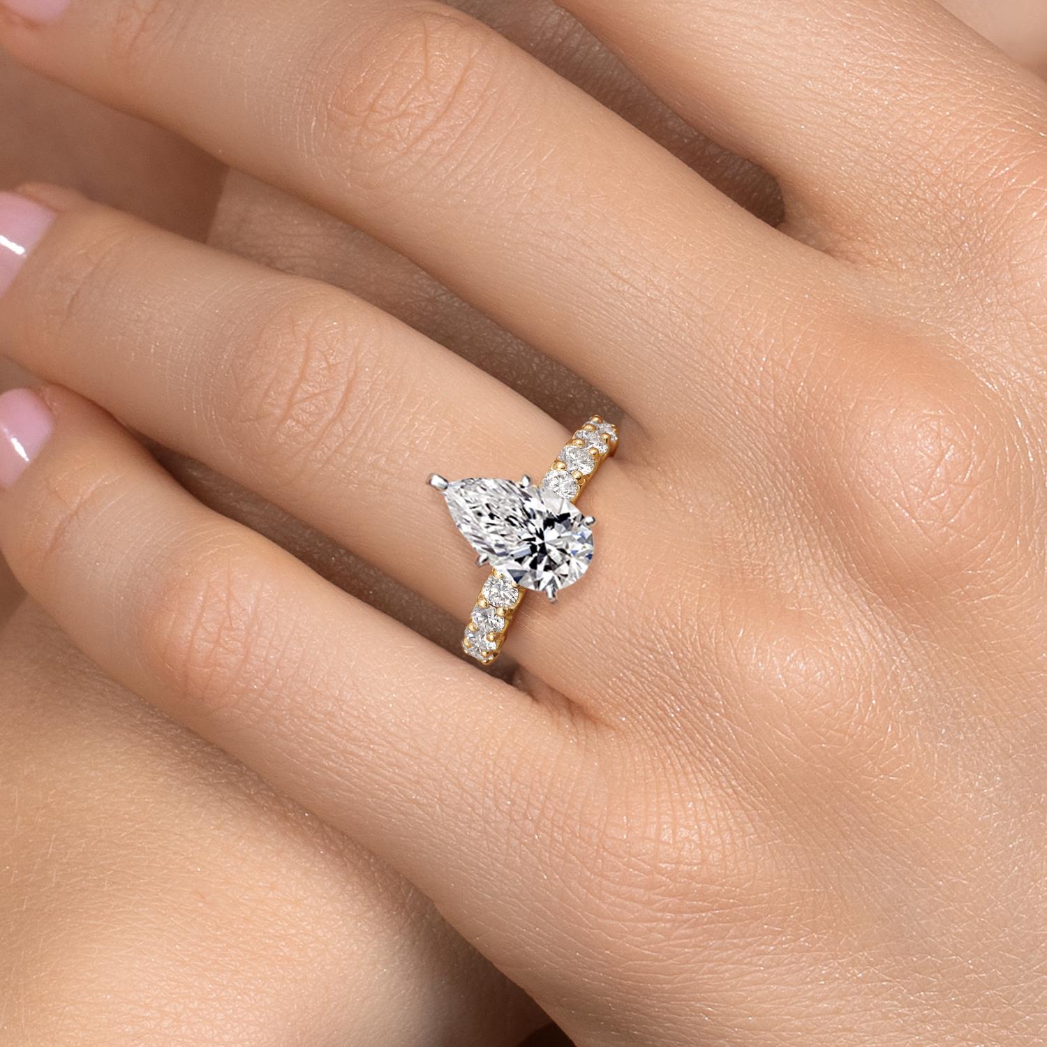 5_Ring in 14K Two Tone Gold