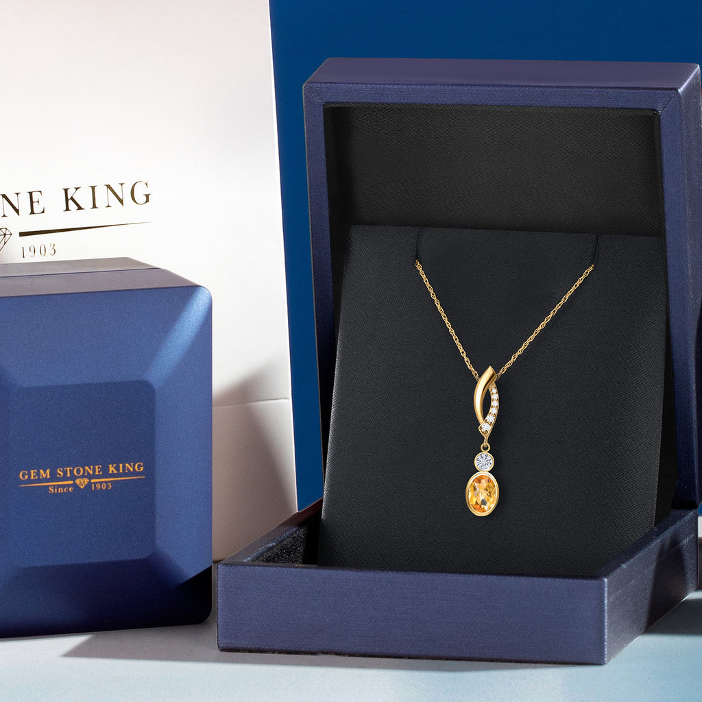 Pendant in 14K Yellow Gold