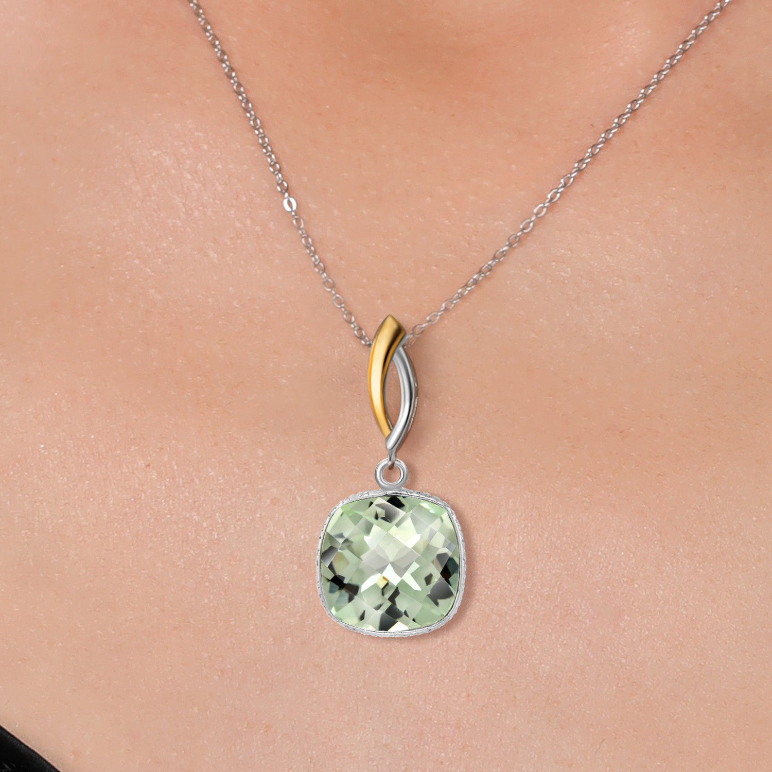 Pendant in 925 Sterling Silver and 10K Yellow Gold