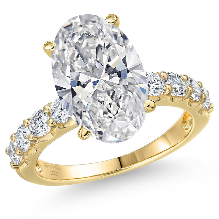 Oval Cut_Center 5ct_7_Ring in 14K Yellow Gold