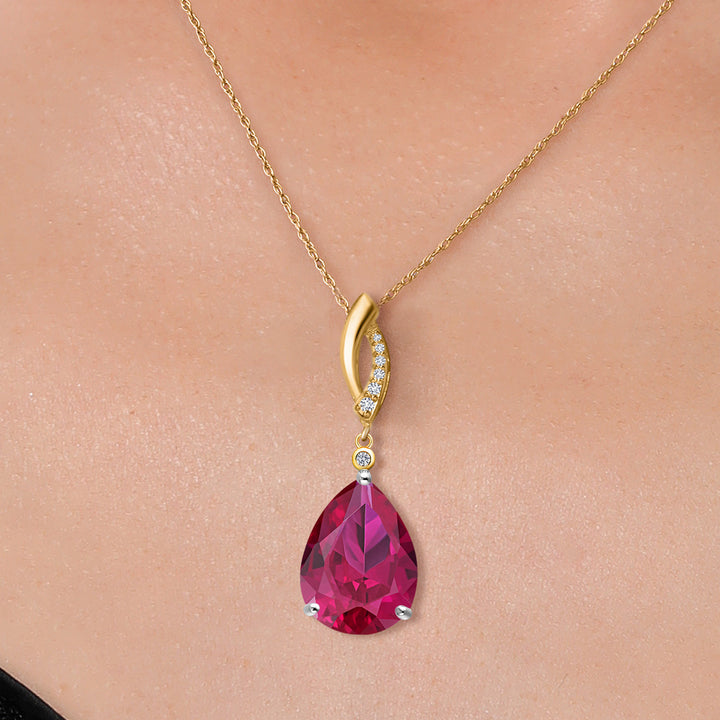 Pendant in 925 Sterling Silver and 10K Yellow Gold