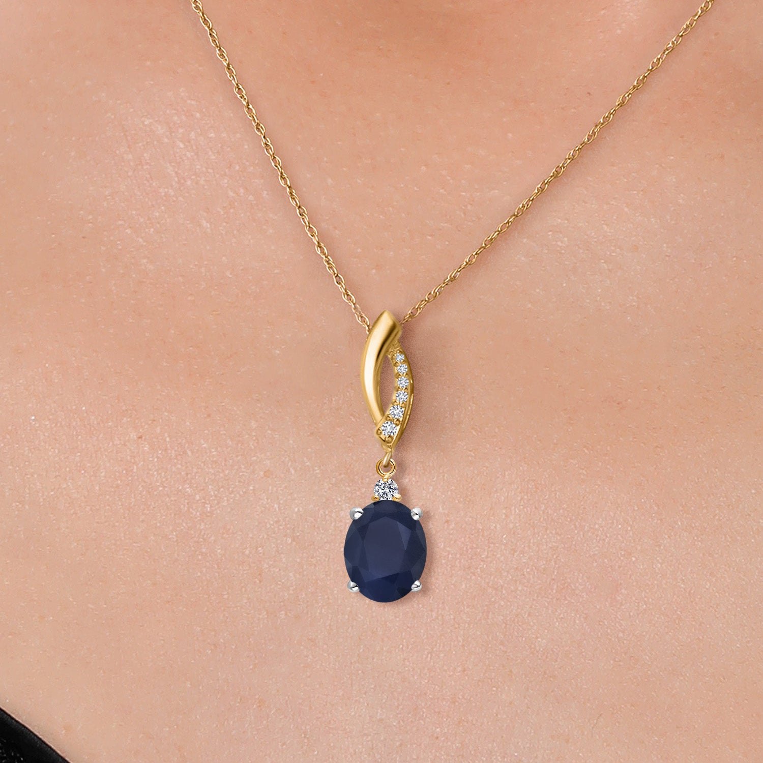 Pendant in 925 Sterling Silver and 10K Yellow Gold