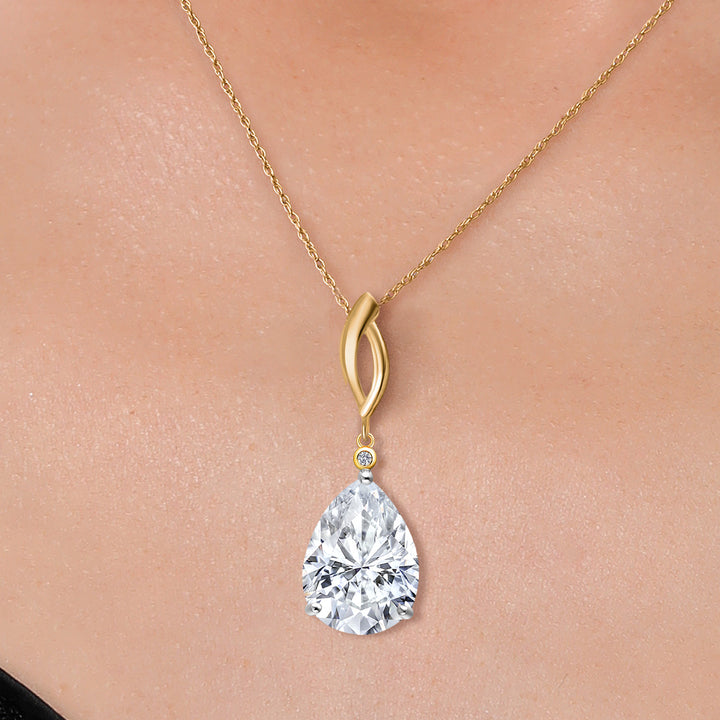 Pendant in 925 Sterling Silver and 10K Yellow Gold