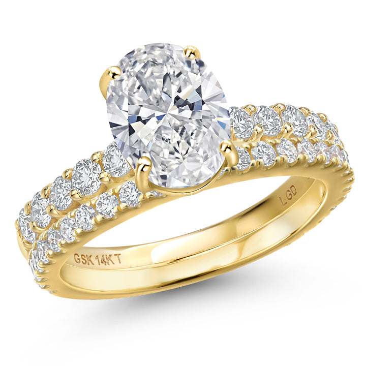 Oval Cut_Center 2ct_5_Ring in 14K Yellow Gold