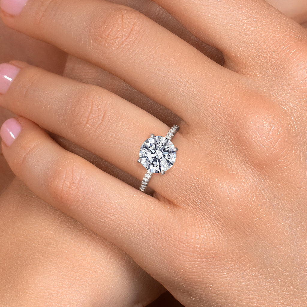 Ring in 14K White Gold