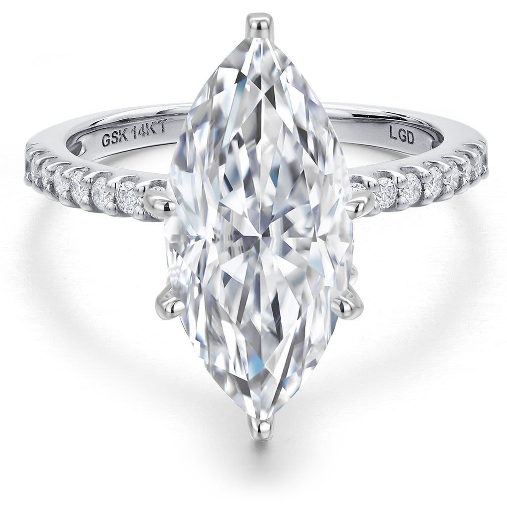 Ring in 14K White Gold