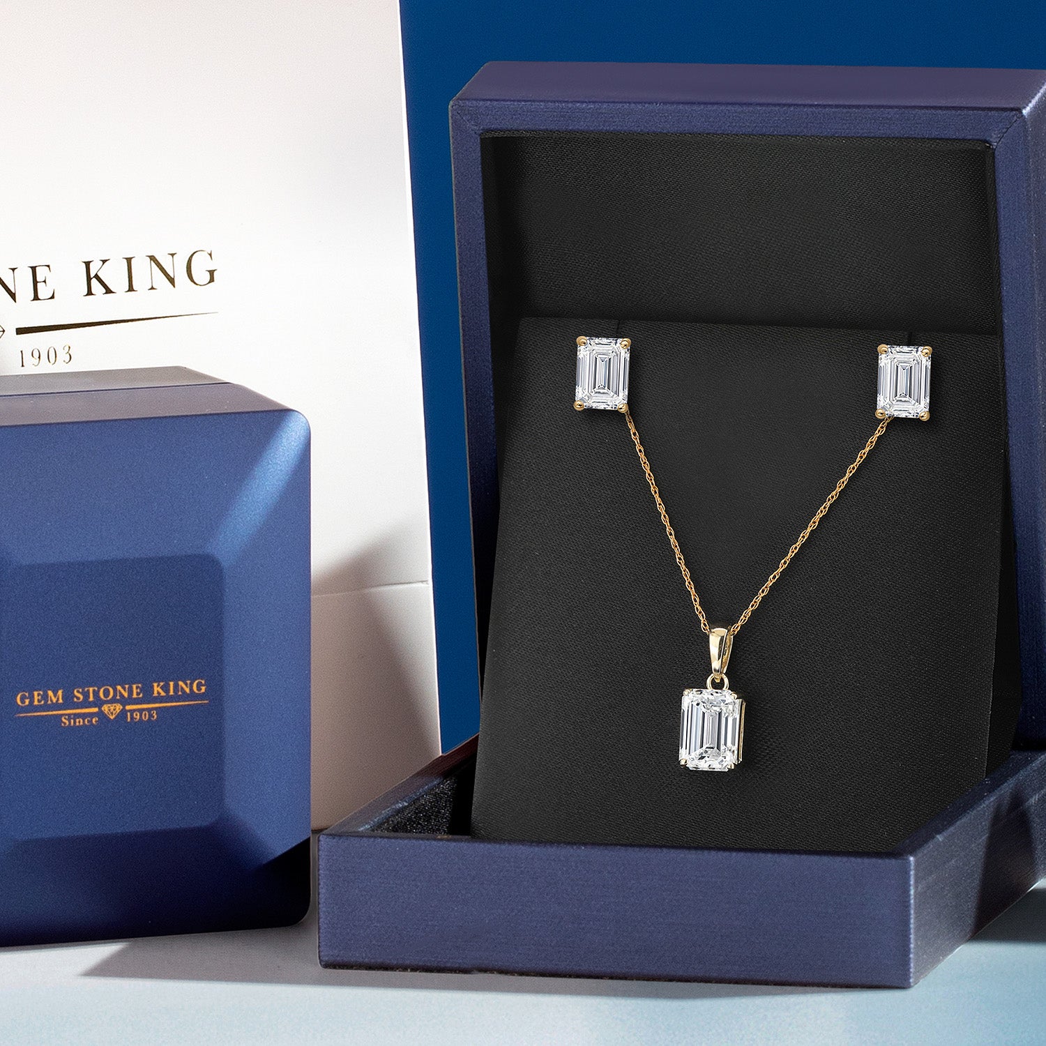 Pendant Earrings Set in 14K Yellow Gold
