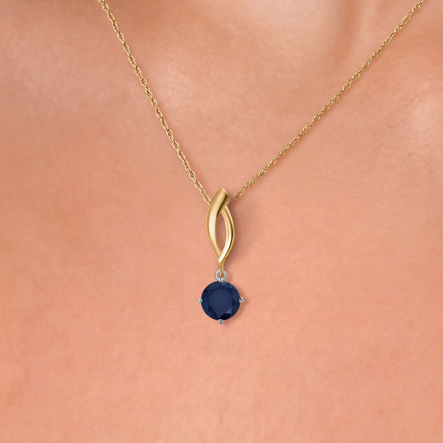 Pendant in 925 Sterling Silver and 10K Yellow Gold