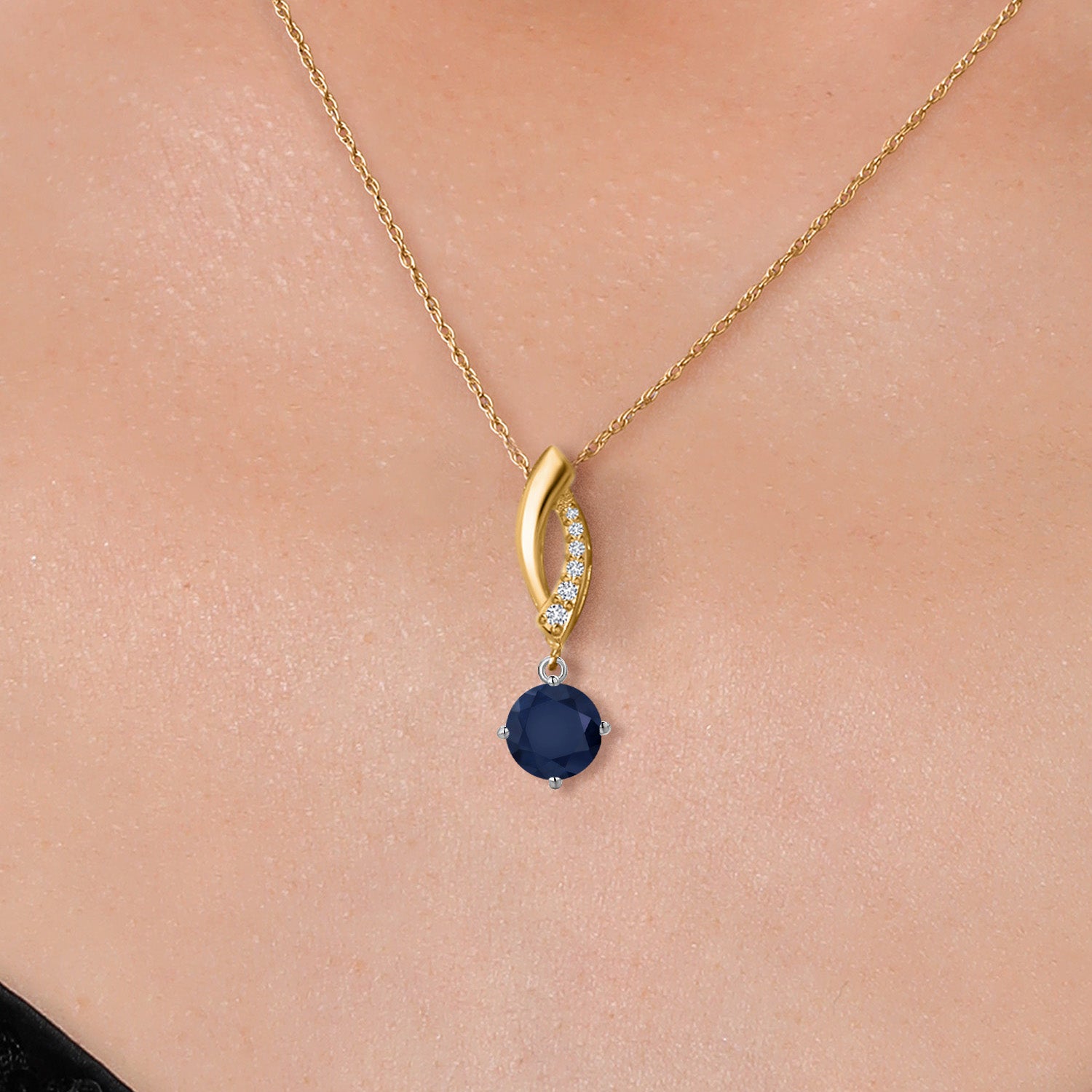 Pendant in 925 Sterling Silver and 10K Yellow Gold