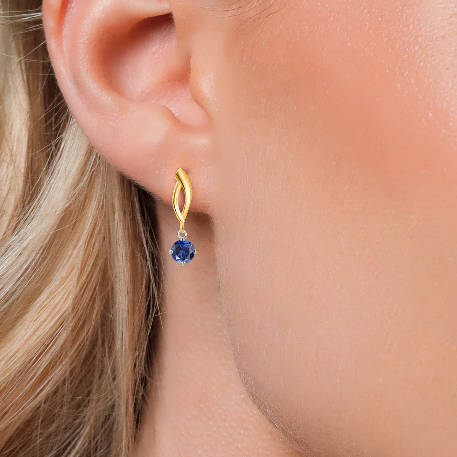 Earrings in 925 Sterling Silver and 10K Yellow Gold