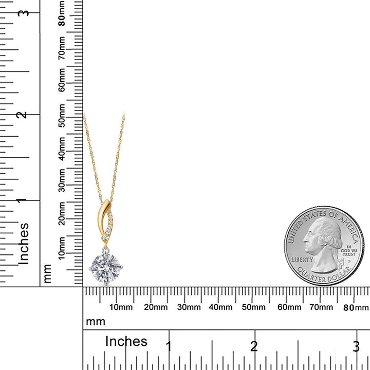 Pendant in 10K Two Tone Gold