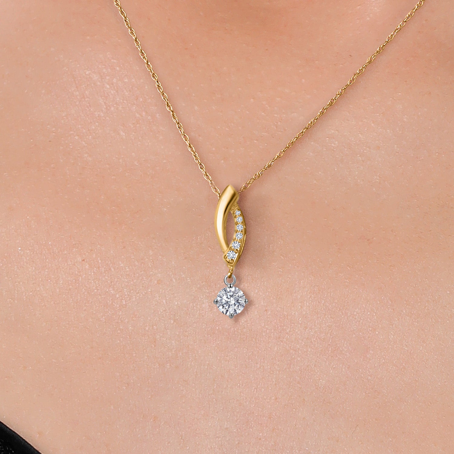 Pendant in 14K Two Tone Gold