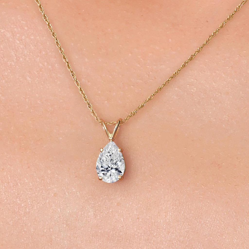 Pendant in 10K Yellow Gold