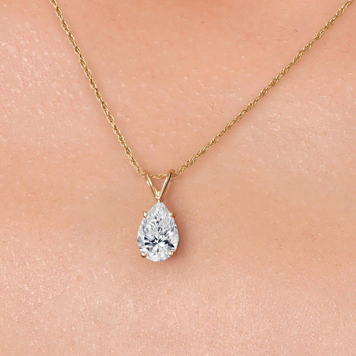 Pendant in 10K Yellow Gold