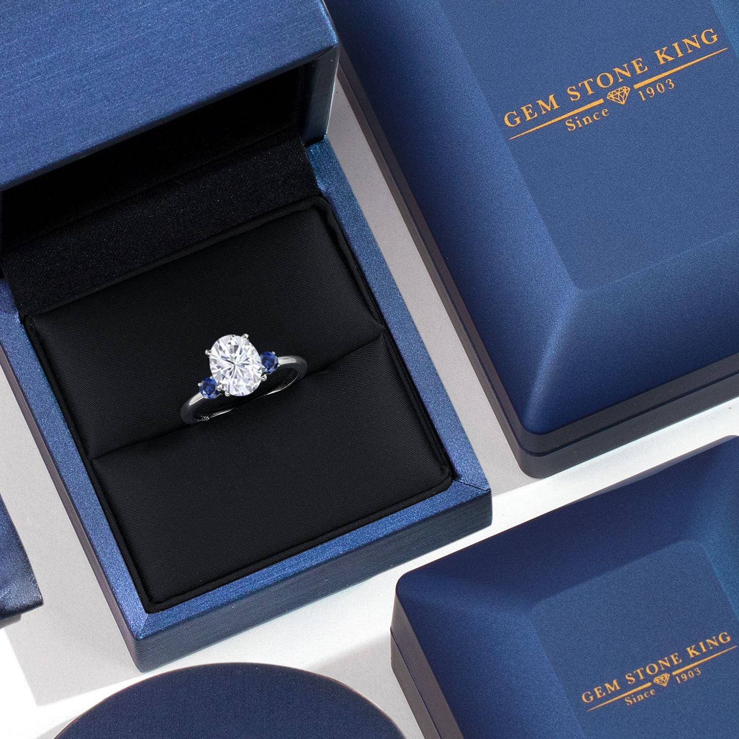 Ring in 14K White Gold