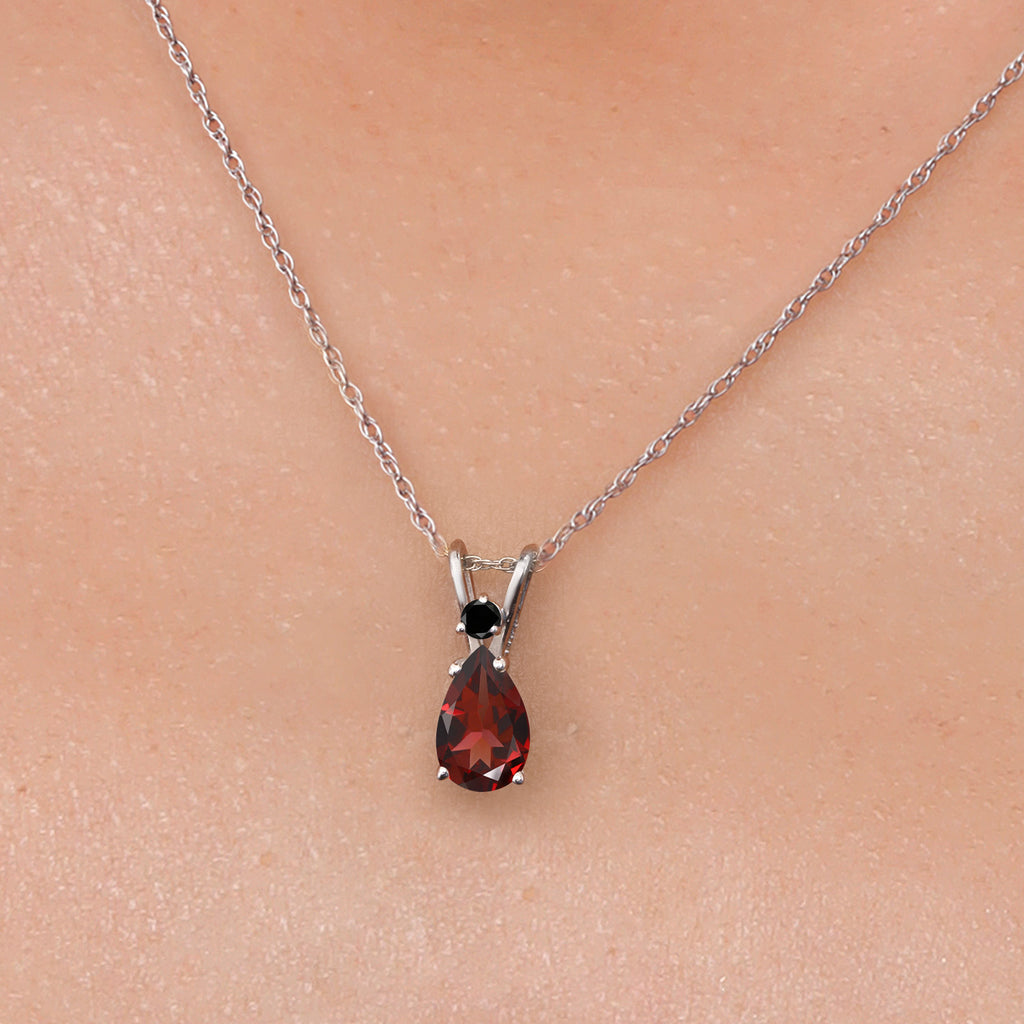 Pendant in 14K White Gold