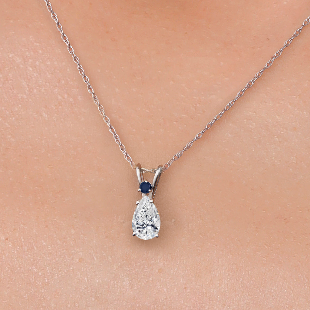 Pendant in 14K White Gold