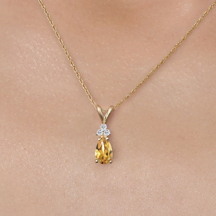 Pendant in 14K Yellow Gold