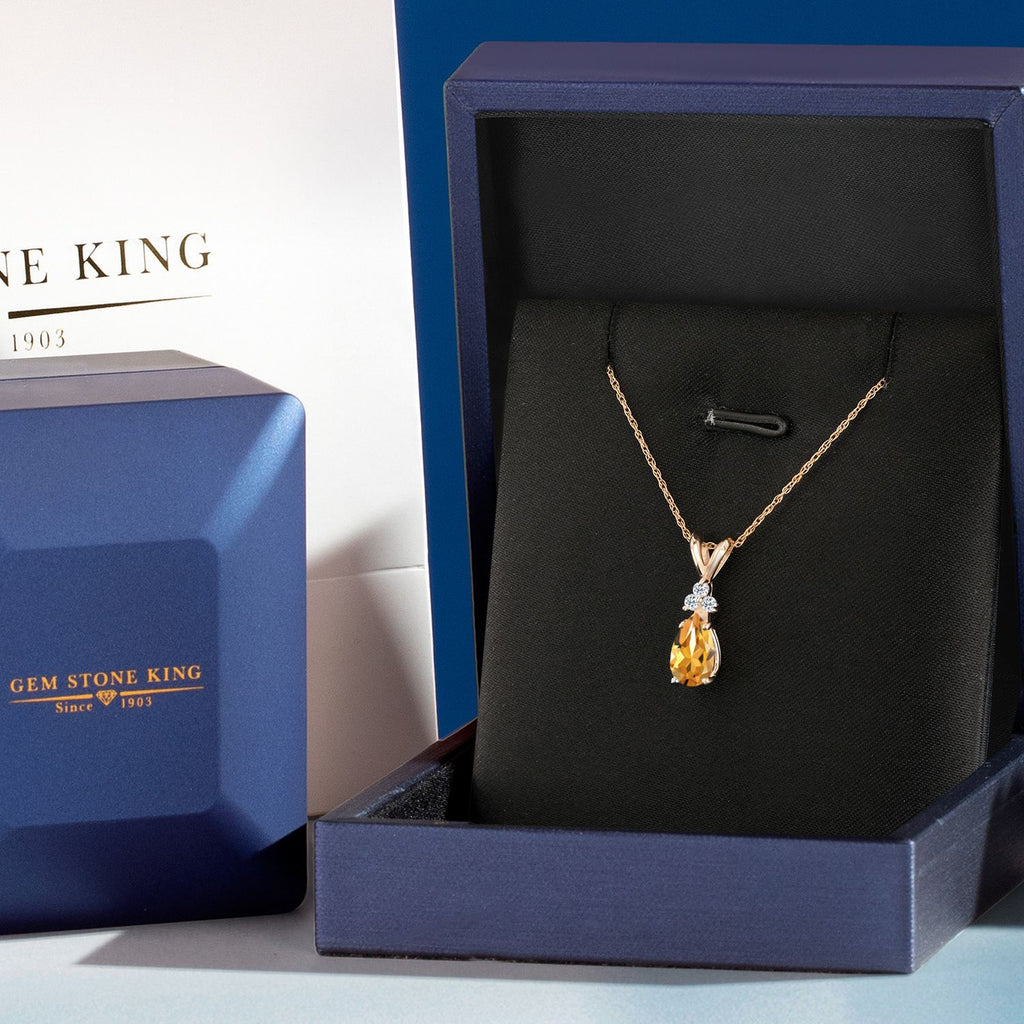 Pendant in 14K Yellow Gold