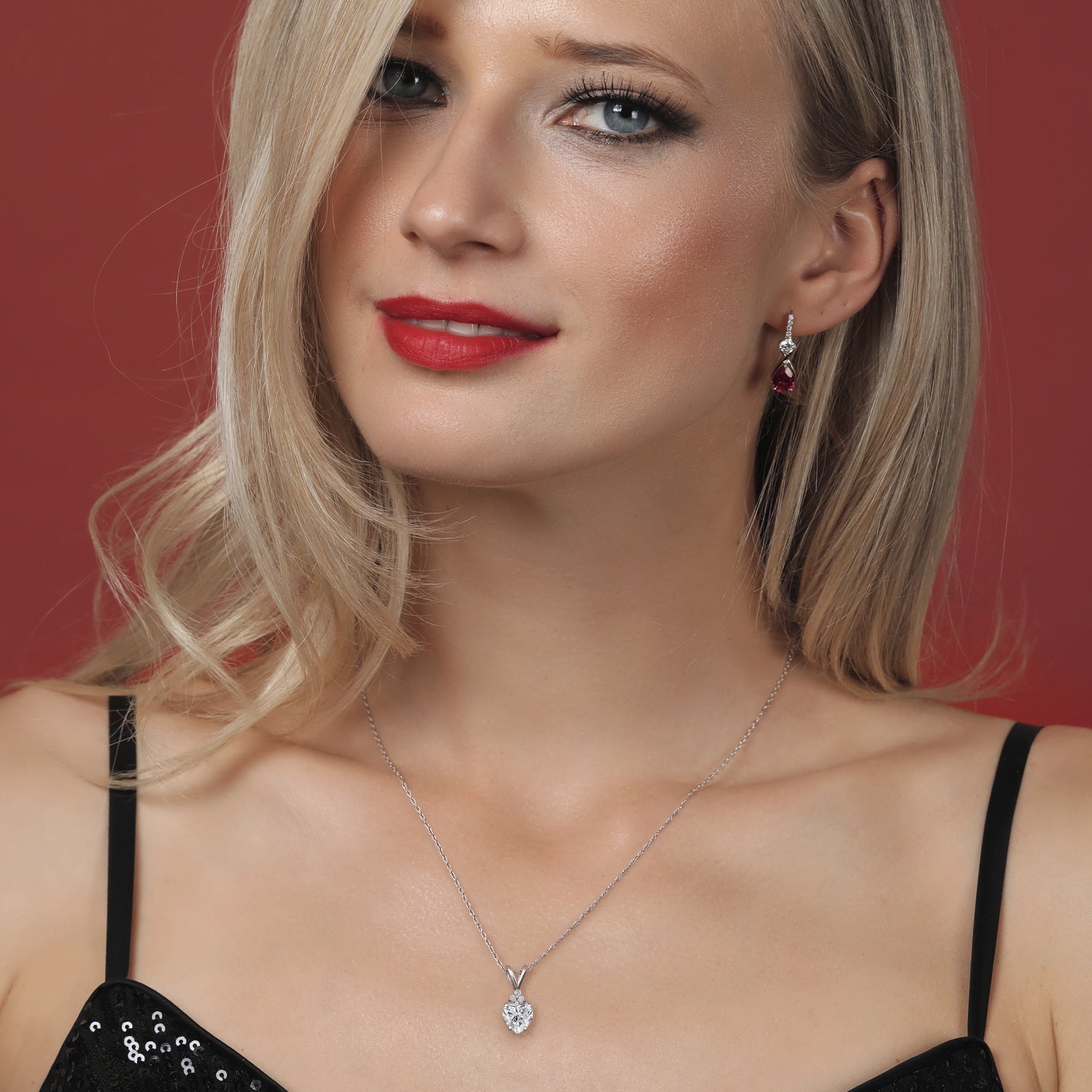 Pendant in 14K White Gold