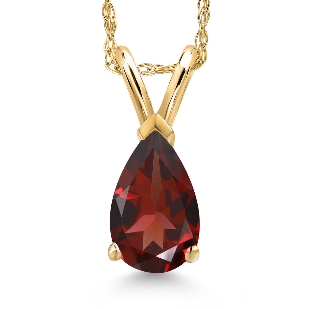 Garnet - January_Pendant in 14K Yellow Gold