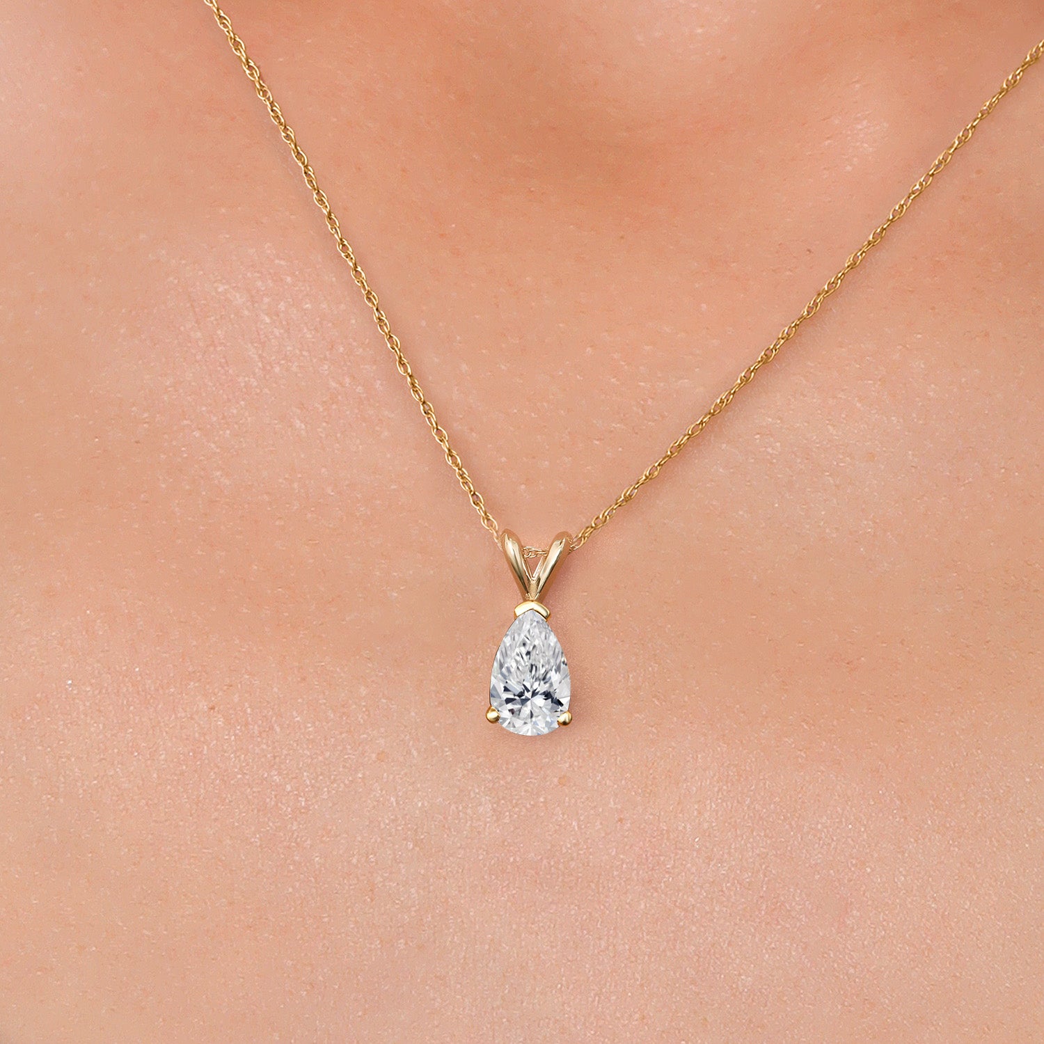 Pendant in 14K Yellow Gold