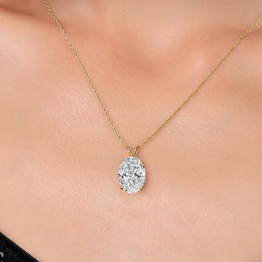 D - E_Pendant in 14K Yellow Gold