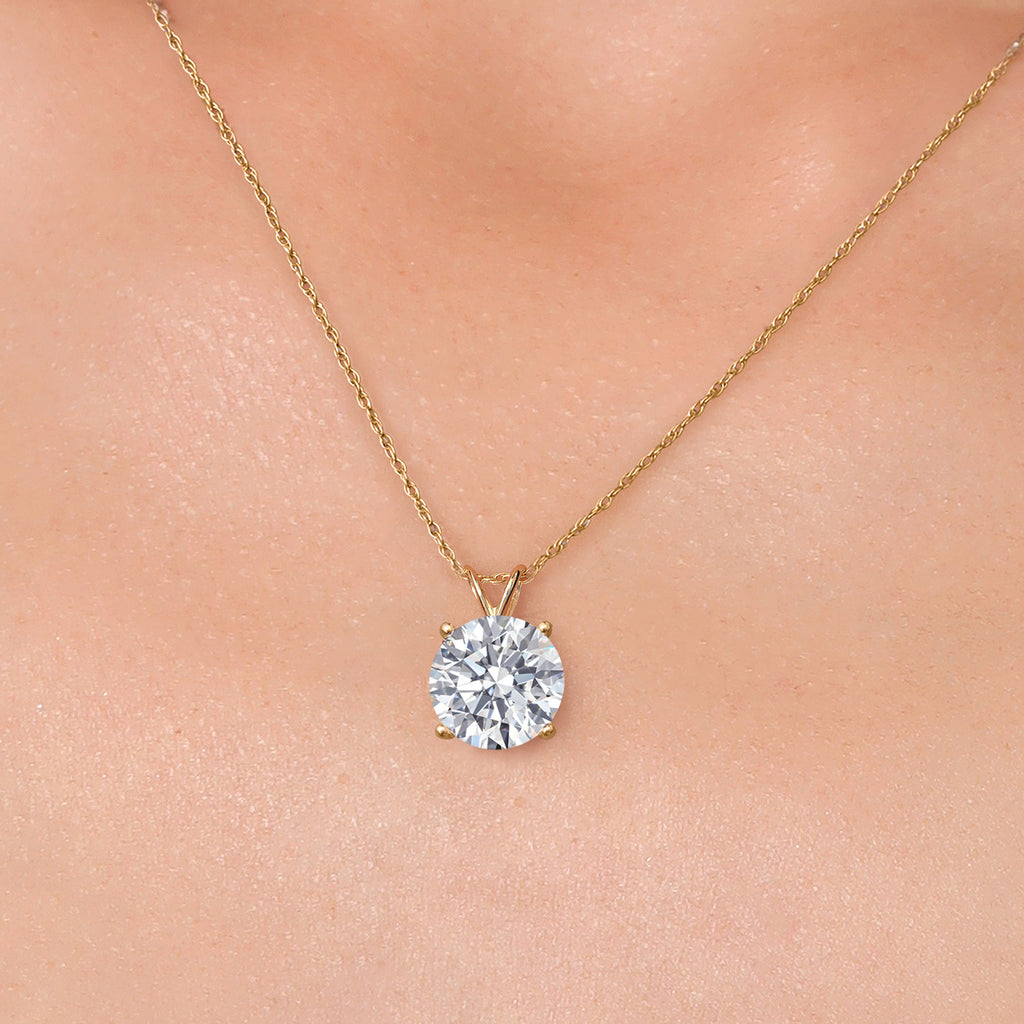 D - E_Pendant in 14K Yellow Gold