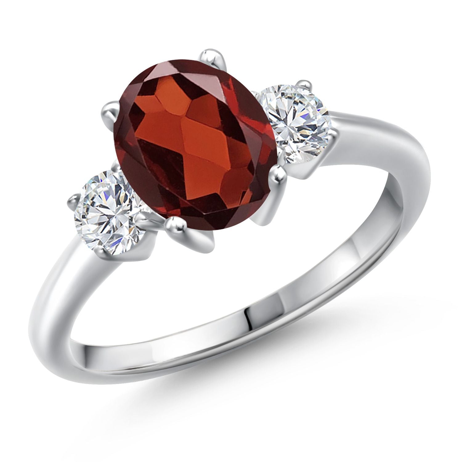 Garnet - January_9_Ring in 925 Sterling Silver