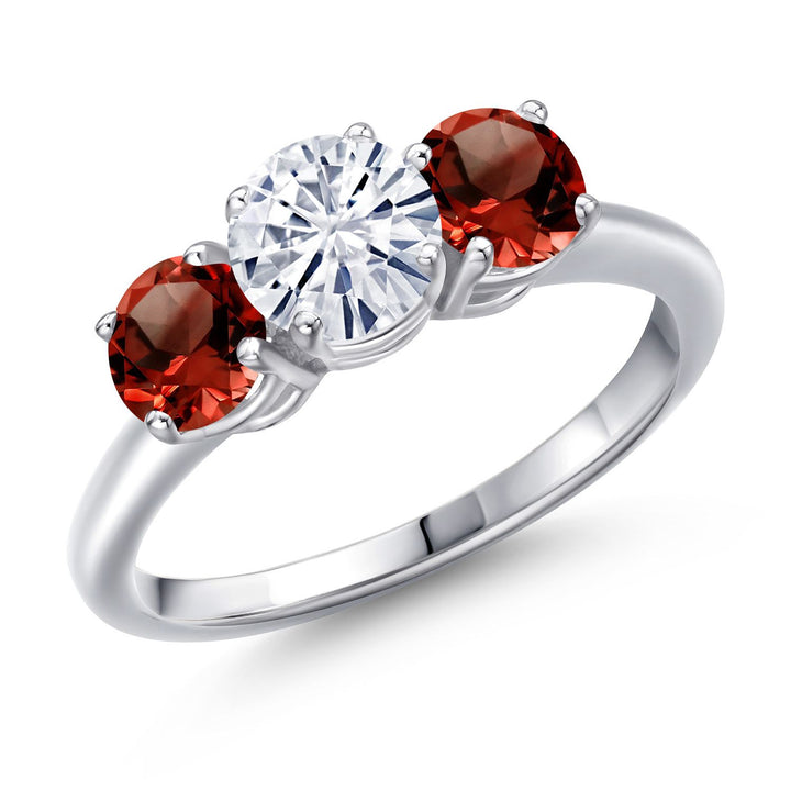 Garnet - January_5_Ring in 925 Sterling Silver