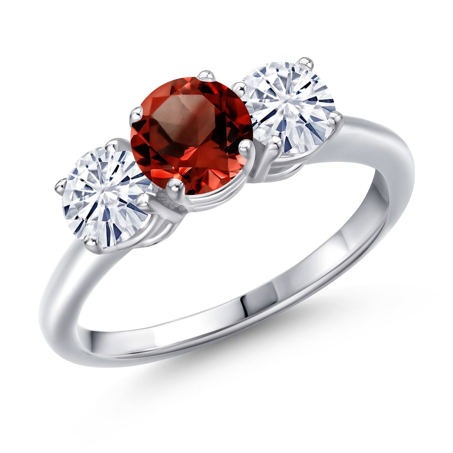 Garnet - January_7_Ring in 925 Sterling Silver