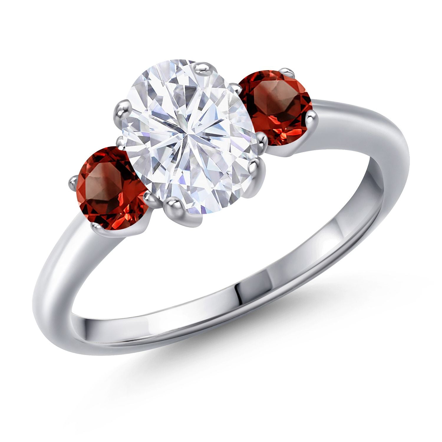 Garnet - January_7_Ring in 925 Sterling Silver