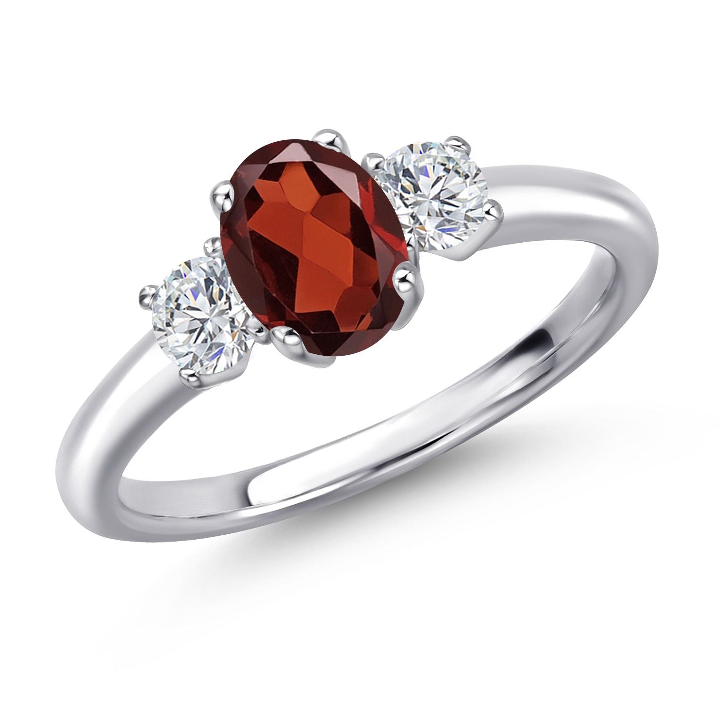 Garnet - January_9_Ring in 925 Sterling Silver