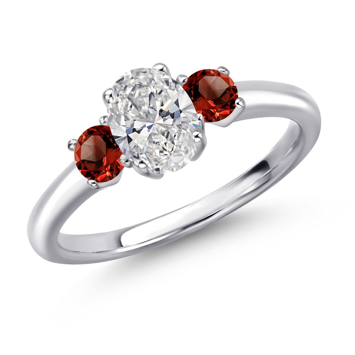 Garnet - January_5_Ring in 925 Sterling Silver