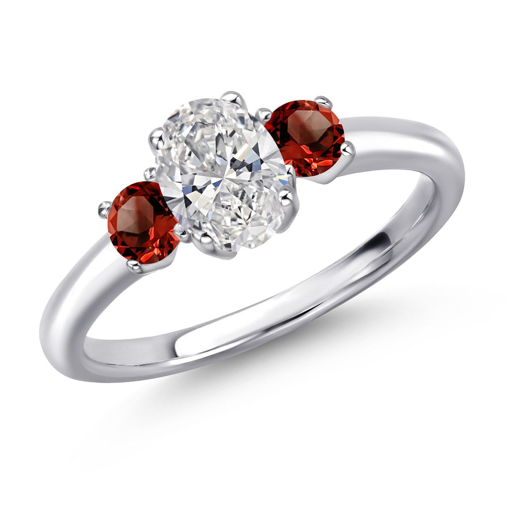 Garnet - January_8_Ring in 925 Sterling Silver