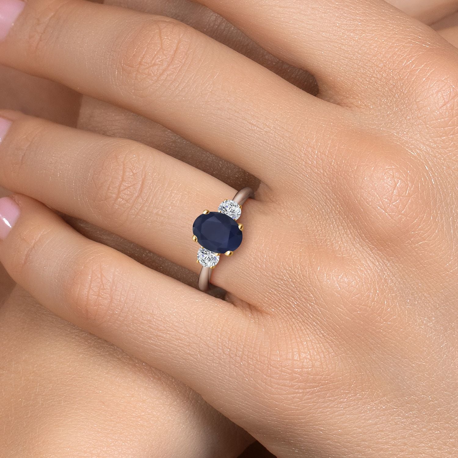 Ring in 10K Two Tone Gold