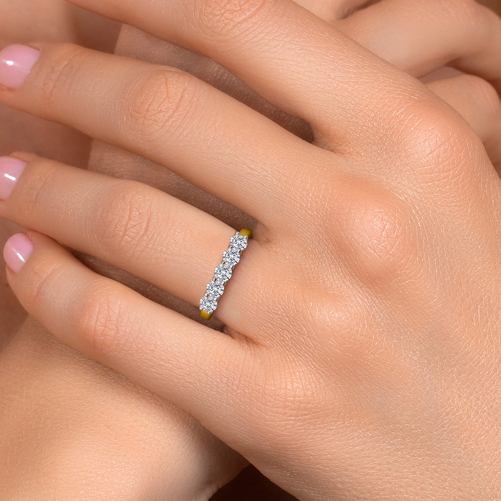 Ring in 10K Two Tone Gold