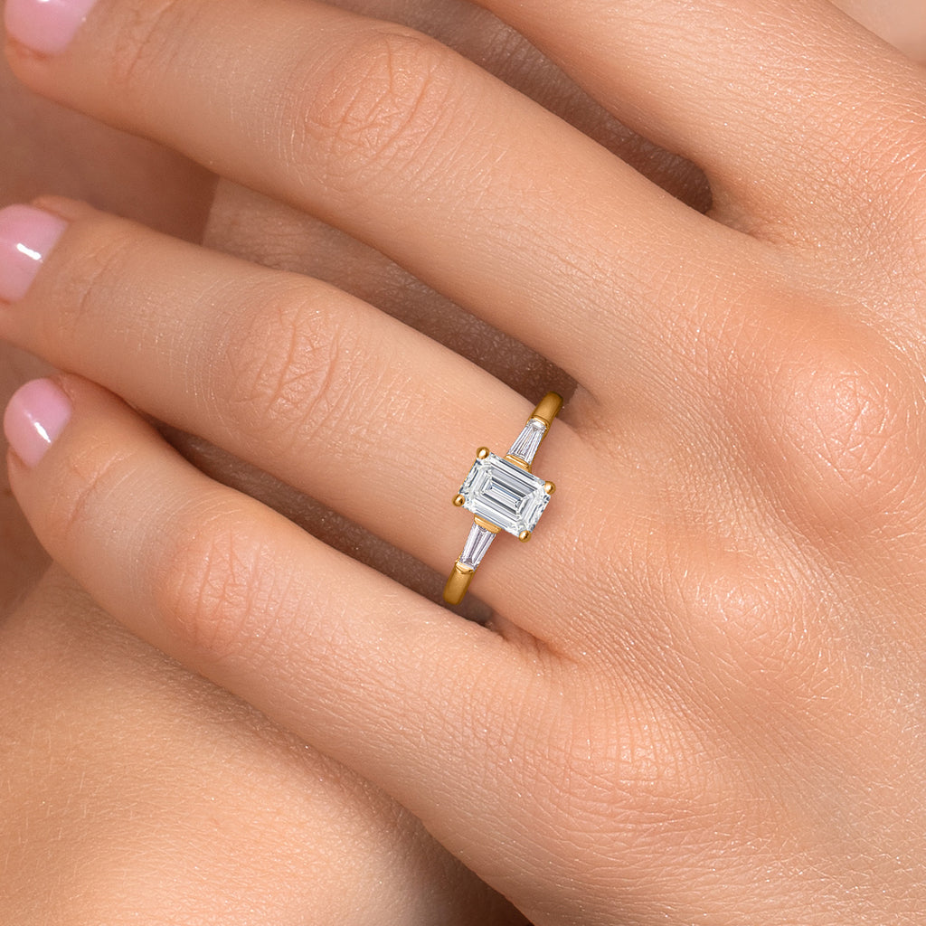 Ring in 10K Yellow Gold