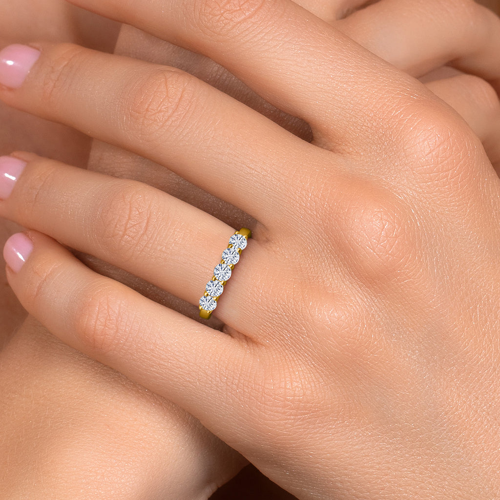 Ring in 10K Yellow Gold