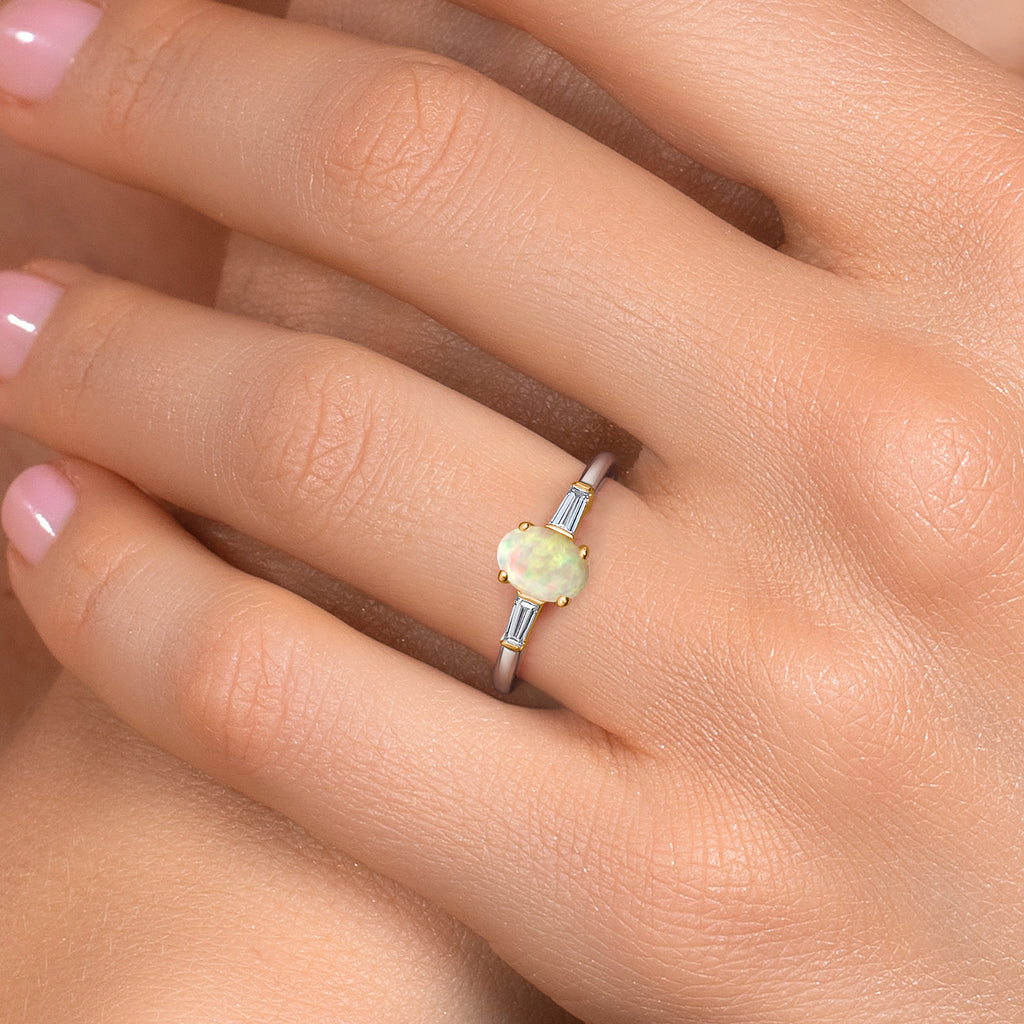 Ethiopian Opal-Cabochon - October_Ring in 925 Sterling Silver and 10K Yellow Gold