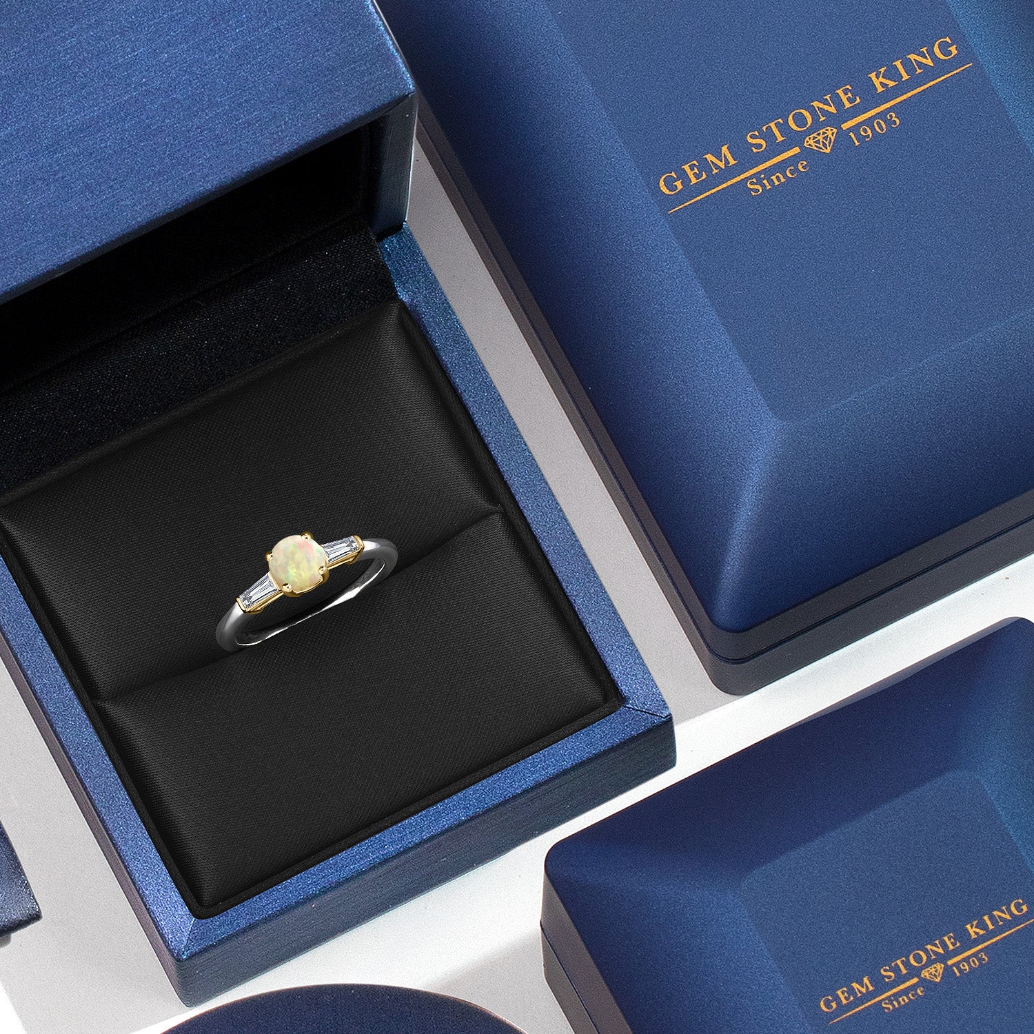 Ethiopian Opal-Cabochon - October_5_Ring in 925 Sterling Silver and 10K Yellow Gold