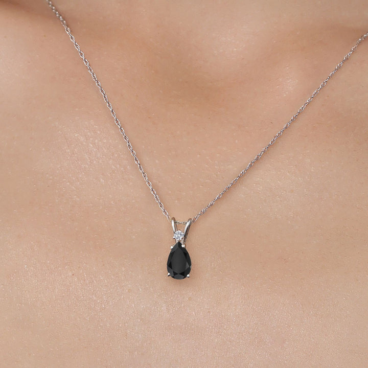 Pendant in 14K White Gold
