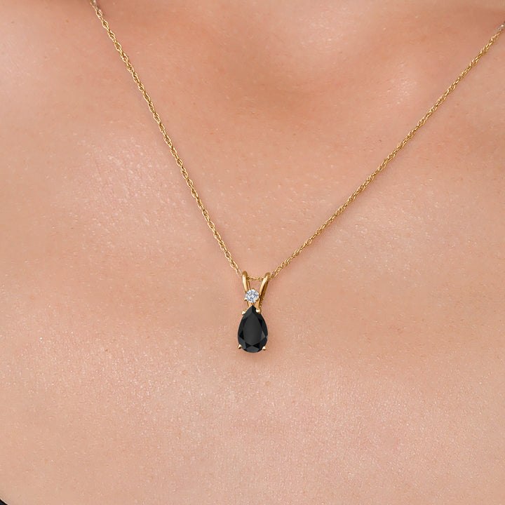 Pendant in 14K Yellow Gold