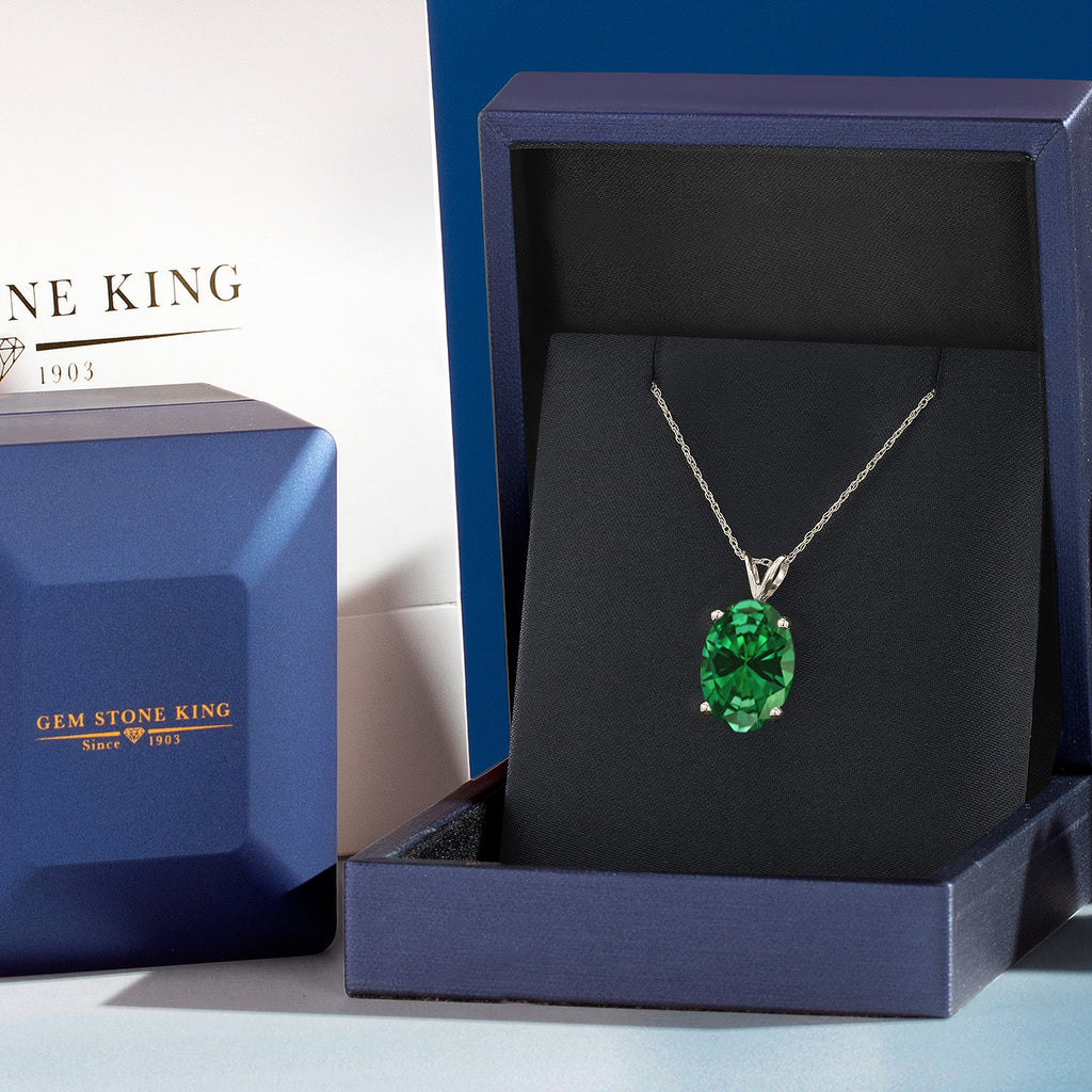 Pendant in 14K White Gold