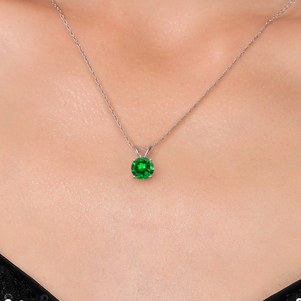 Pendant in 14K White Gold