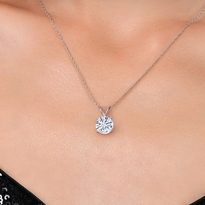 Pendant in 14K White Gold
