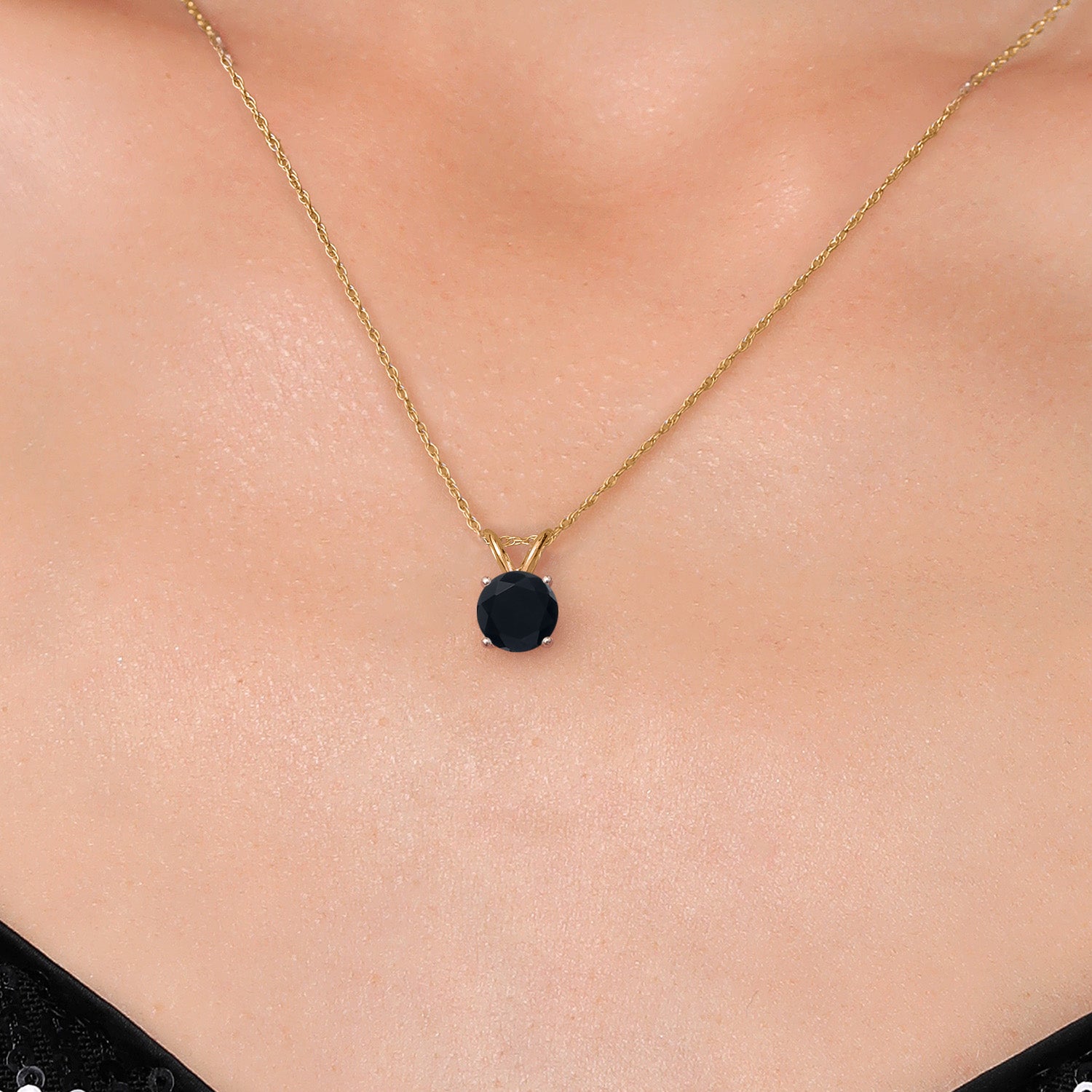 Pendant in 14K Yellow Gold